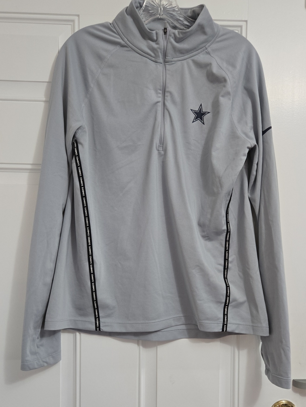 Womens Dallas Cowboys Nike Dri-fit 3/4 Zip, Large